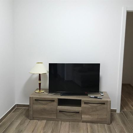 Apartmani Matea Cres Esterno foto